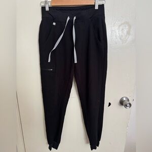 Women’s FIGS scrub pants